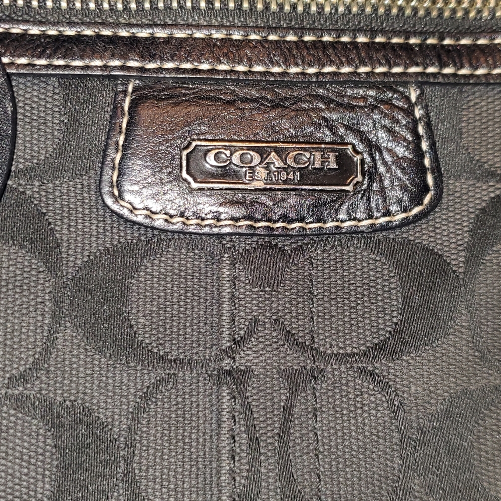 Coach - black - crossbody - Picture 2 of 14